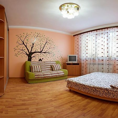 Babylon Apartmens On Zhukova Apartment Rivne Room photo